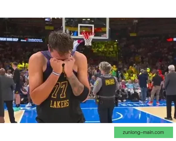 东契奇遭遇二级腿筋拉伤 湖人夺冠赔率急剧下跌至150赔1